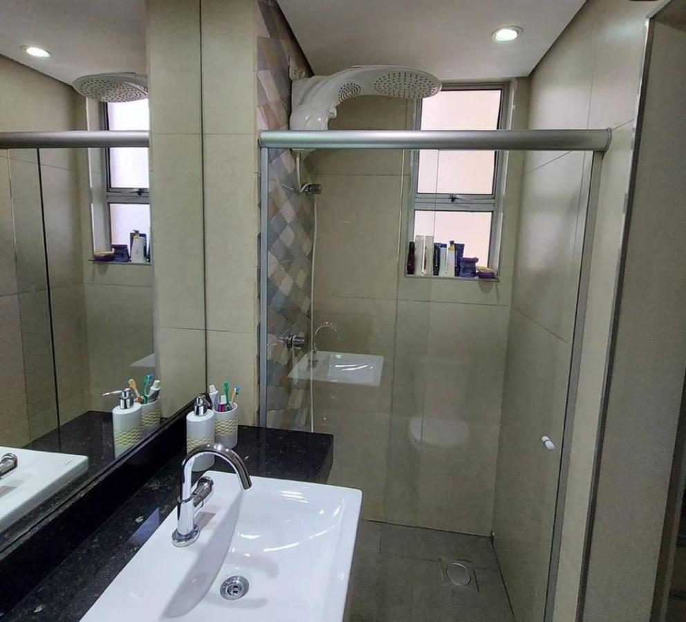 Apartamento Lazer Completo Com Vistas De Um Belo Horizonte Exterior foto